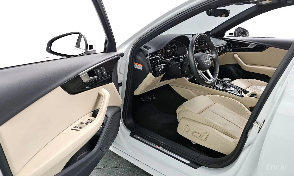 Фото 10 - Audi A4