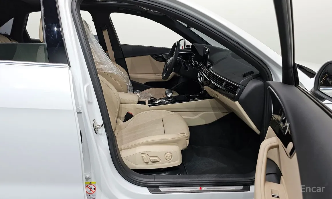 Фото 11 - Audi A4