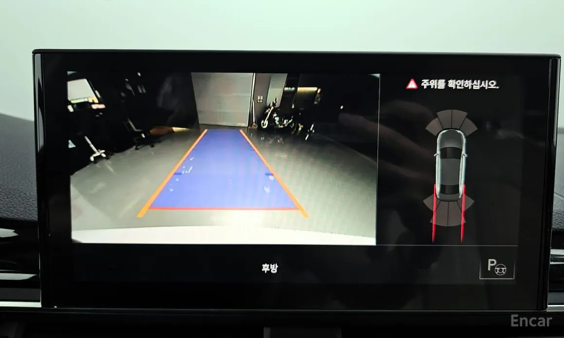 Фото 15 - Audi A4