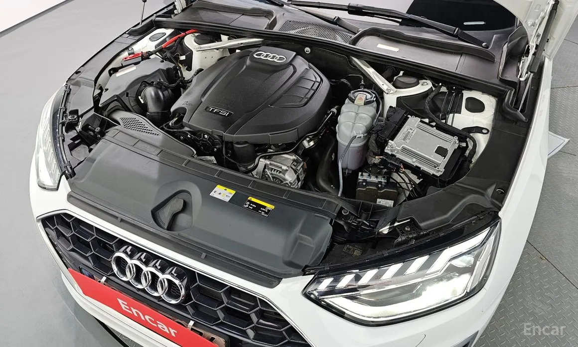 Фото 6 - Audi A4