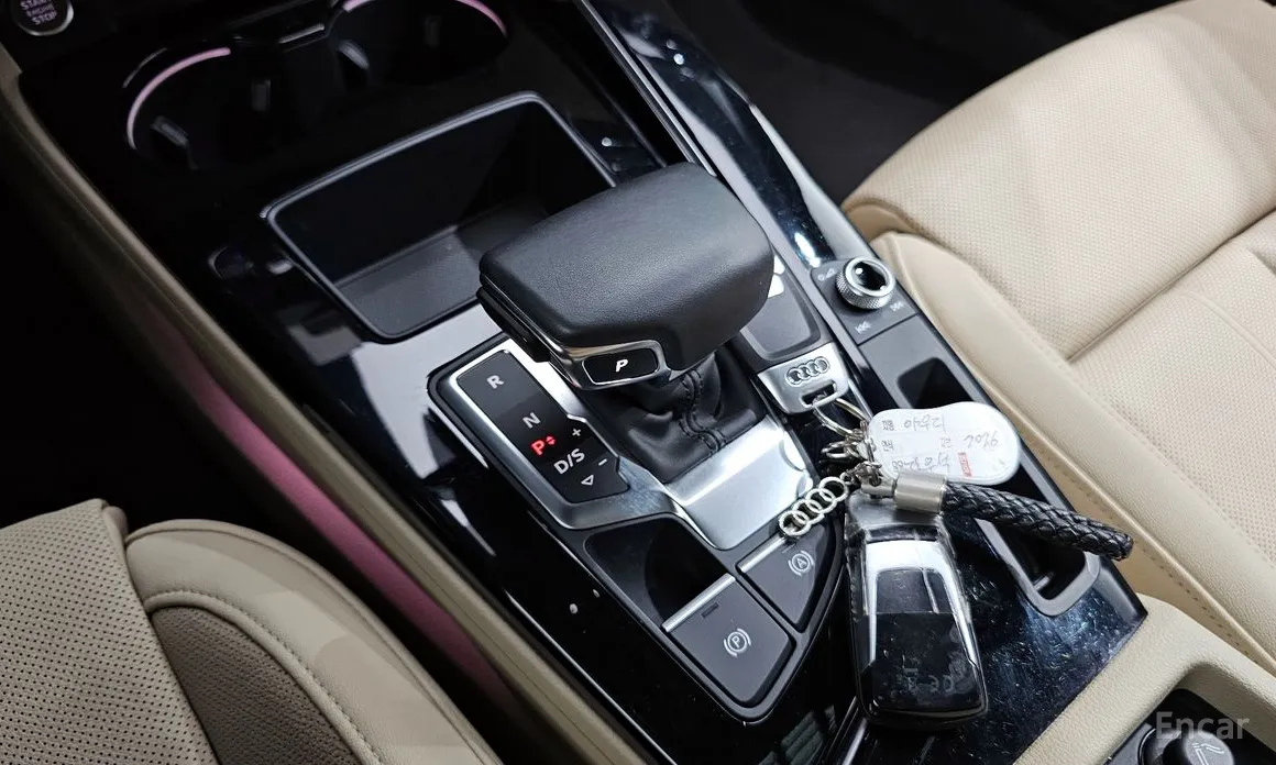 Фото 9 - Audi A4