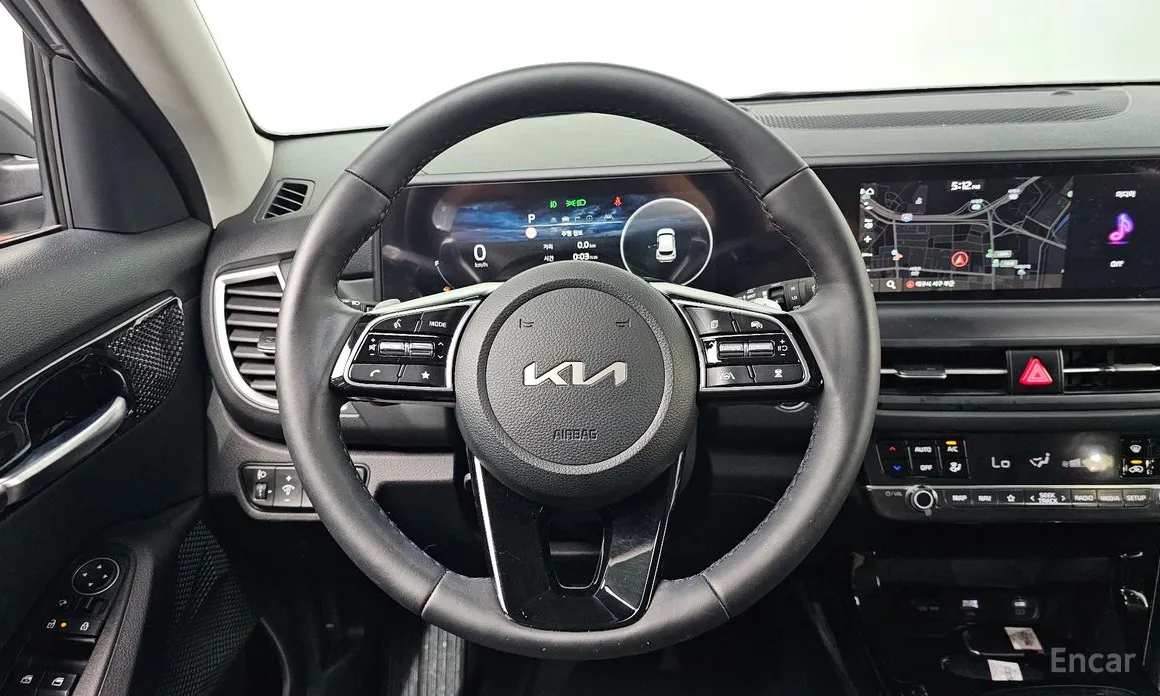 Фото 13 - Kia Seltos