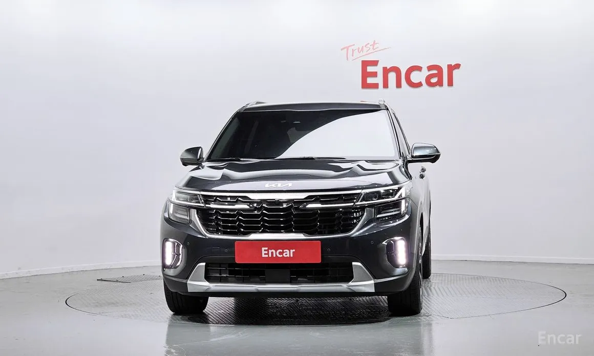 Фото 3 - Kia Seltos