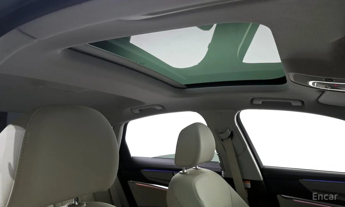 Фото 17 - Audi A6