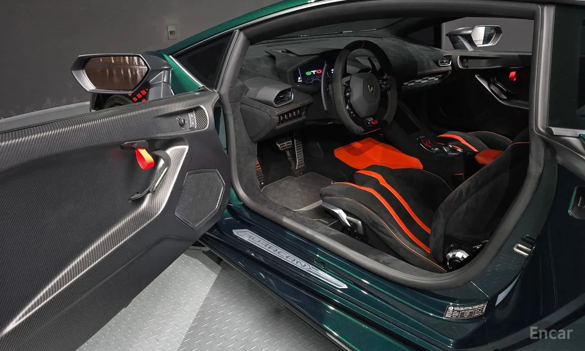 Фото 10 - Lamborghini Huracan