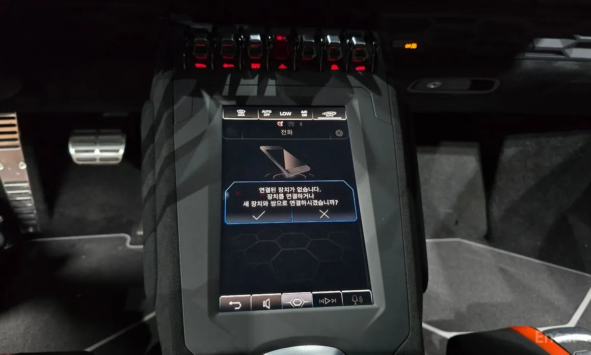 Фото 14 - Lamborghini Huracan