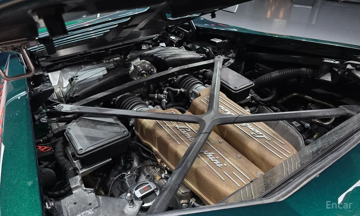 Фото 20 - Lamborghini Huracan