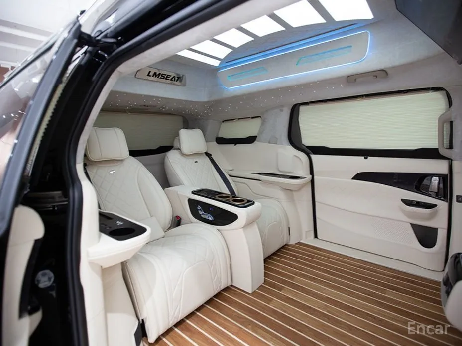 Фото 10 - Kia Carnival