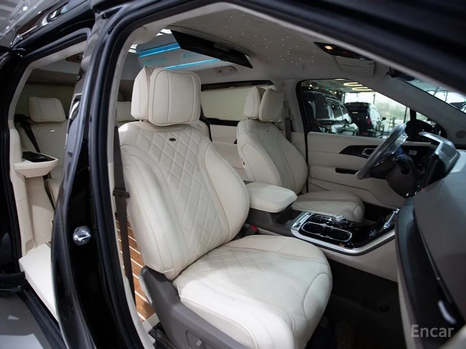 Фото 5 - Kia Carnival