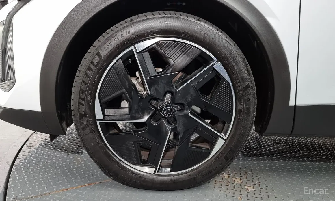 Фото 5 - Peugeot 408