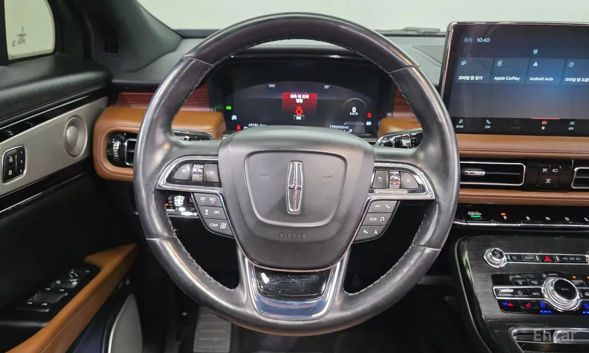 Фото 13 - Lincoln Nautilus