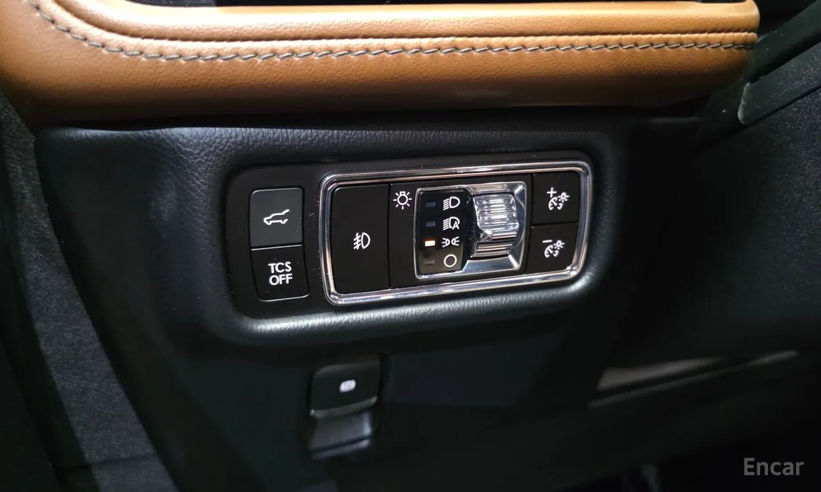 Фото 17 - Lincoln Nautilus