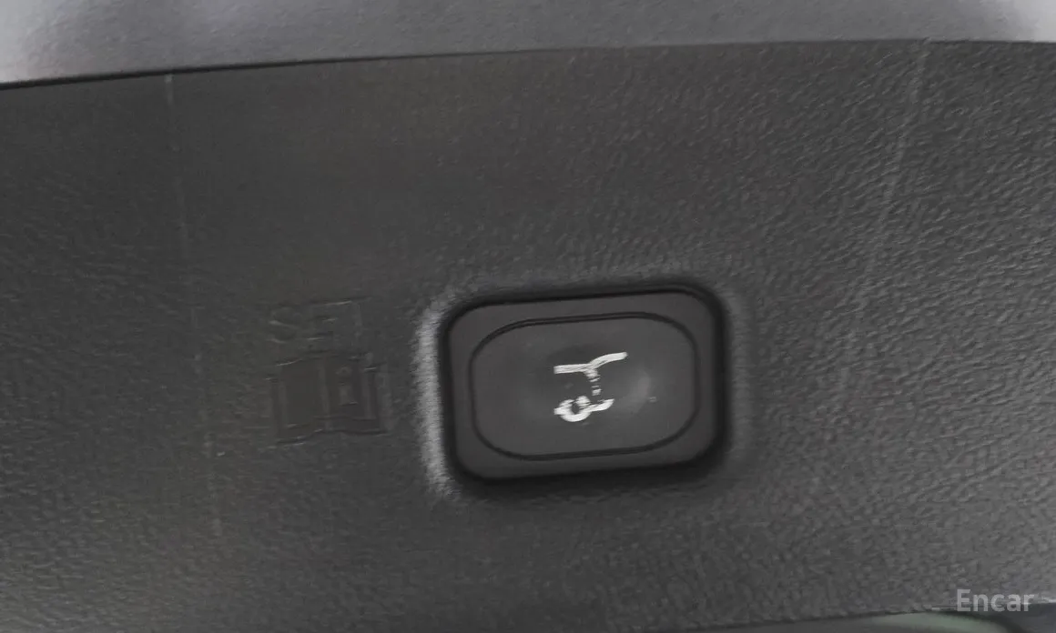 Фото 20 - Lincoln Nautilus