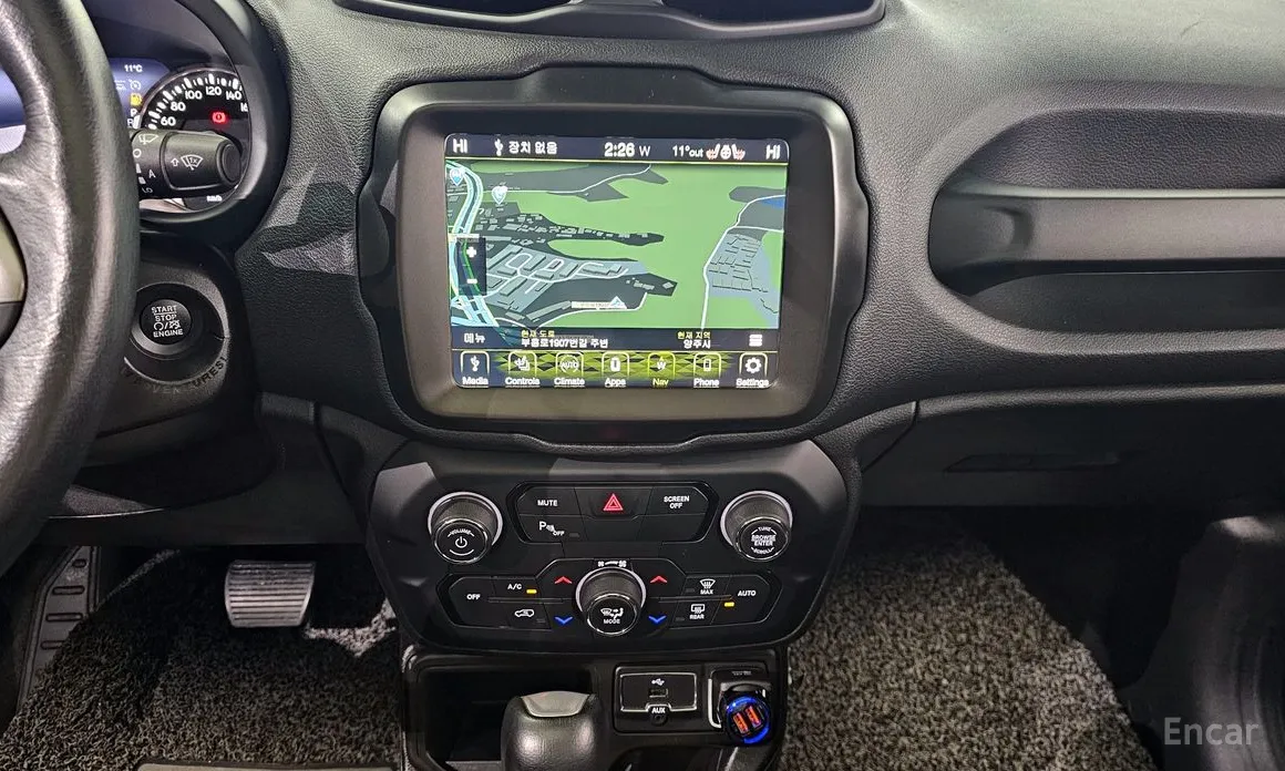 Фото 14 - Jeep Renegade