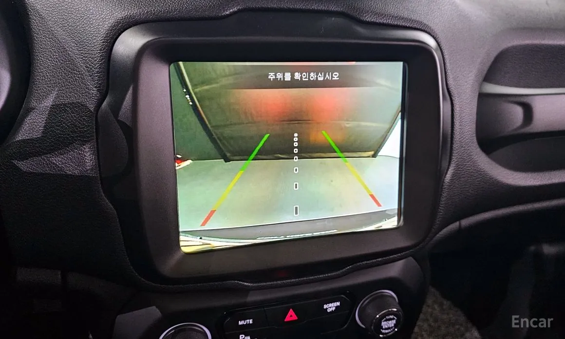 Фото 15 - Jeep Renegade