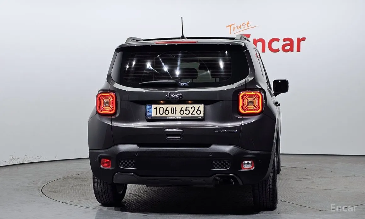 Фото 4 - Jeep Renegade