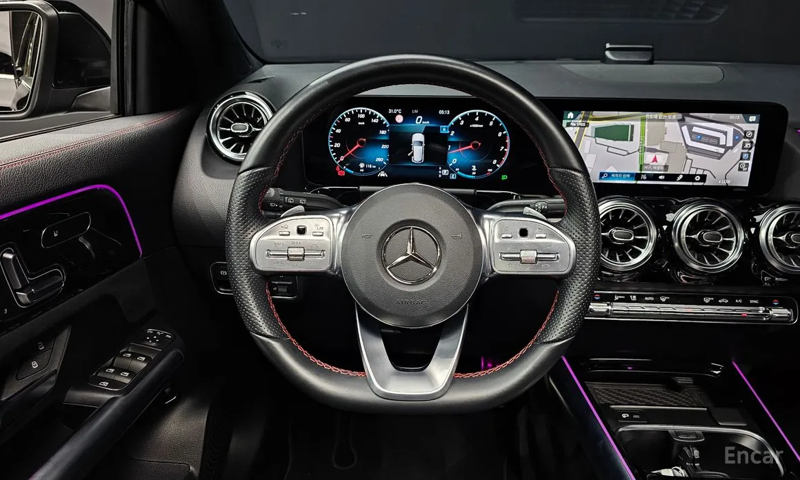 Фото 13 - Mercedes-Benz GLA-Class