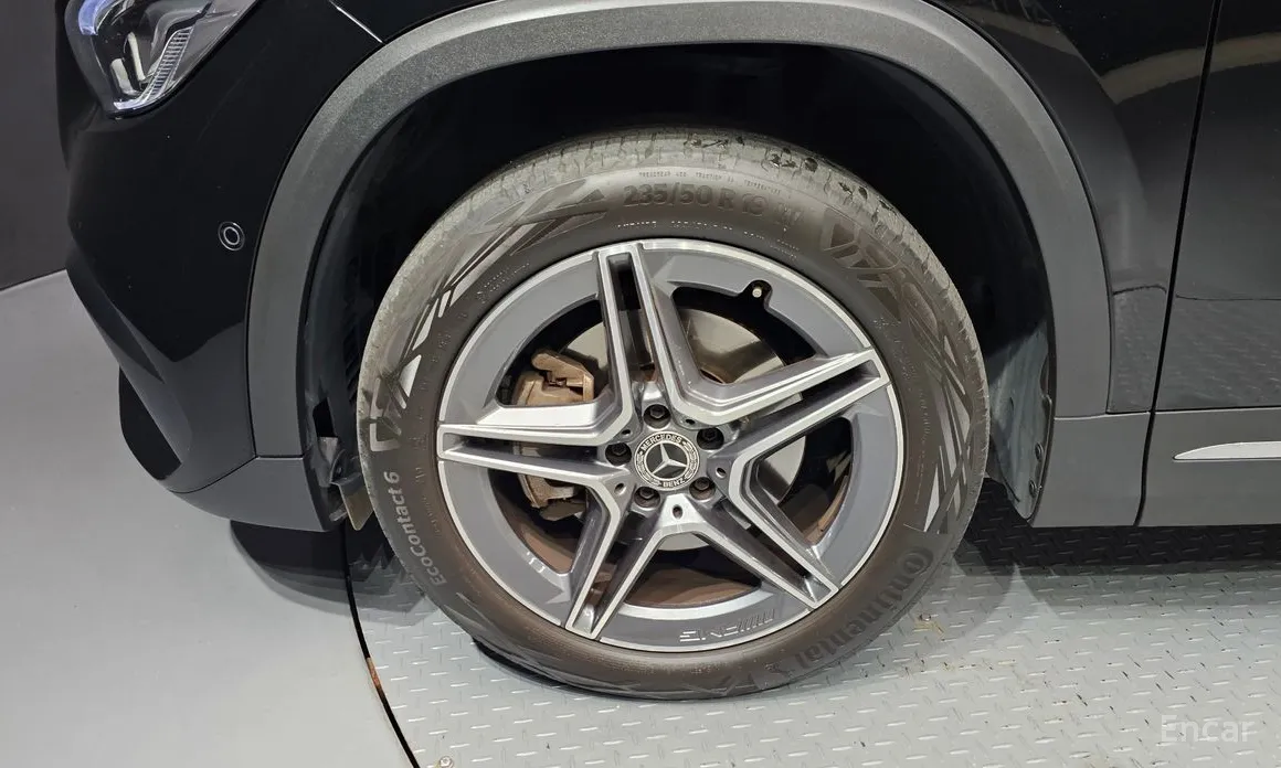 Фото 5 - Mercedes-Benz GLA-Class