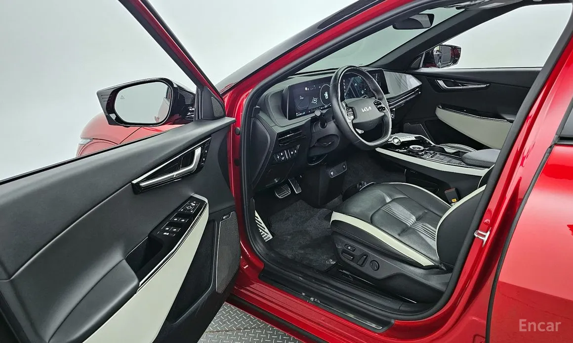 Фото 11 - Kia EV6