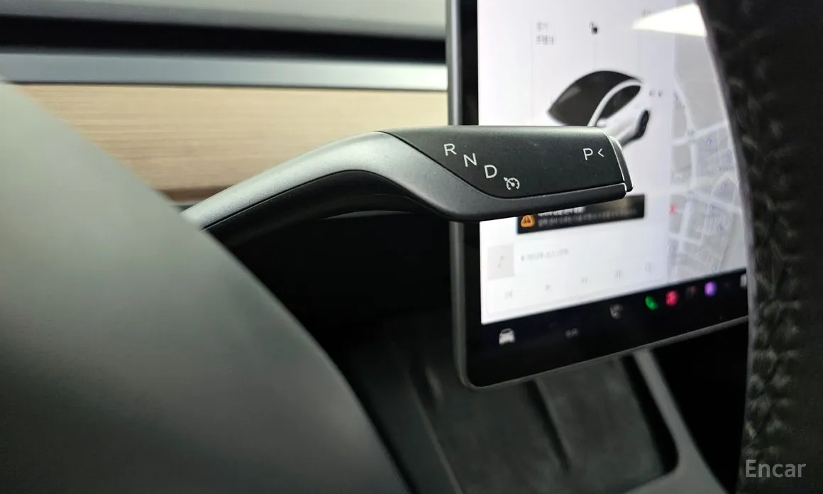 Фото 9 - Tesla Model 3