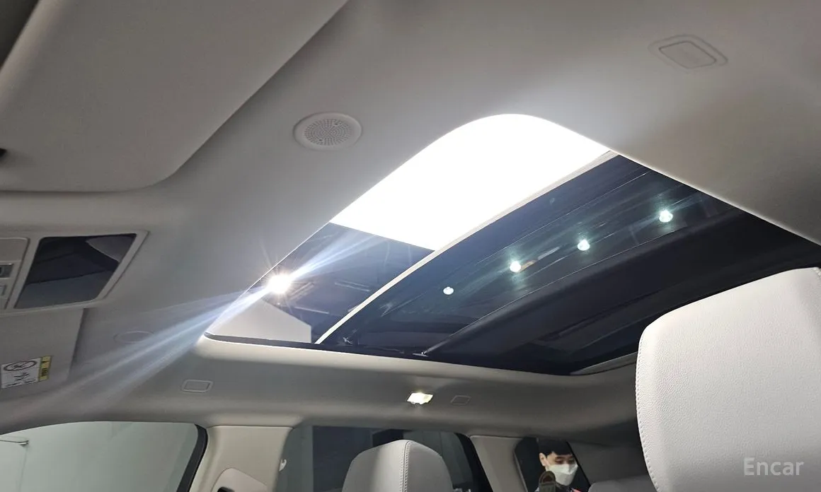 Фото 19 - Land Rover Range Rover Evoque