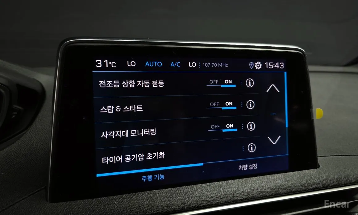 Фото 18 - Peugeot 3008