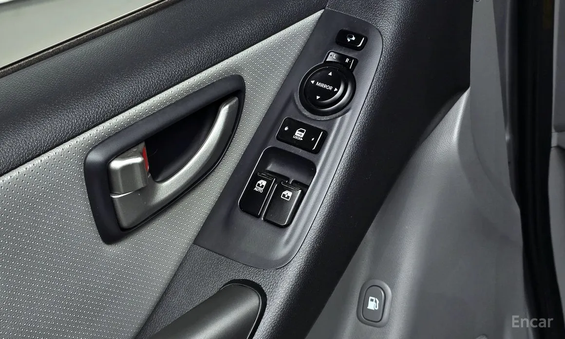 Фото 18 - Hyundai Starex