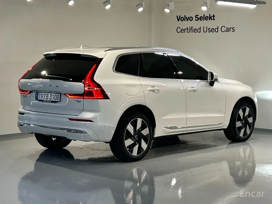 Фото 2 - Volvo XC60