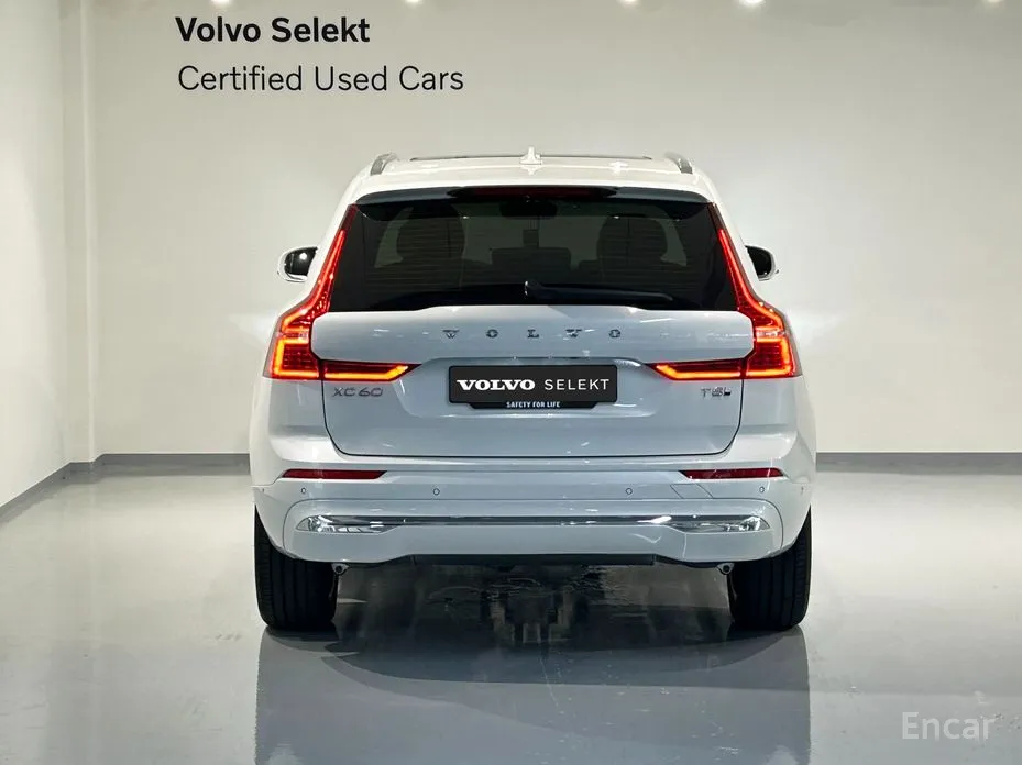 Фото 4 - Volvo XC60