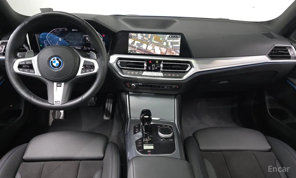 Photo 7 - BMW 3 Series