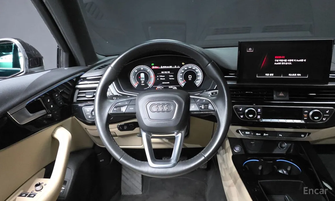 Фото 13 - Audi A4