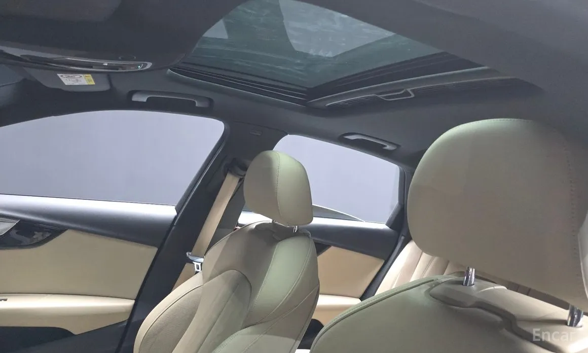 Фото 19 - Audi A4