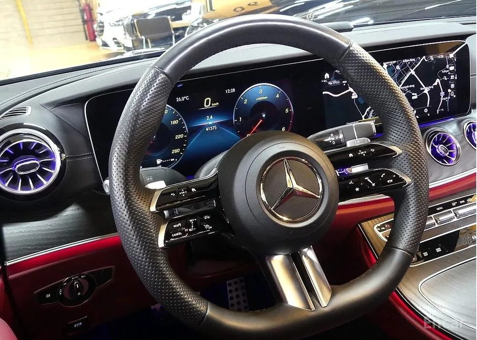 Фото 12 - Mercedes-Benz CLS-Class