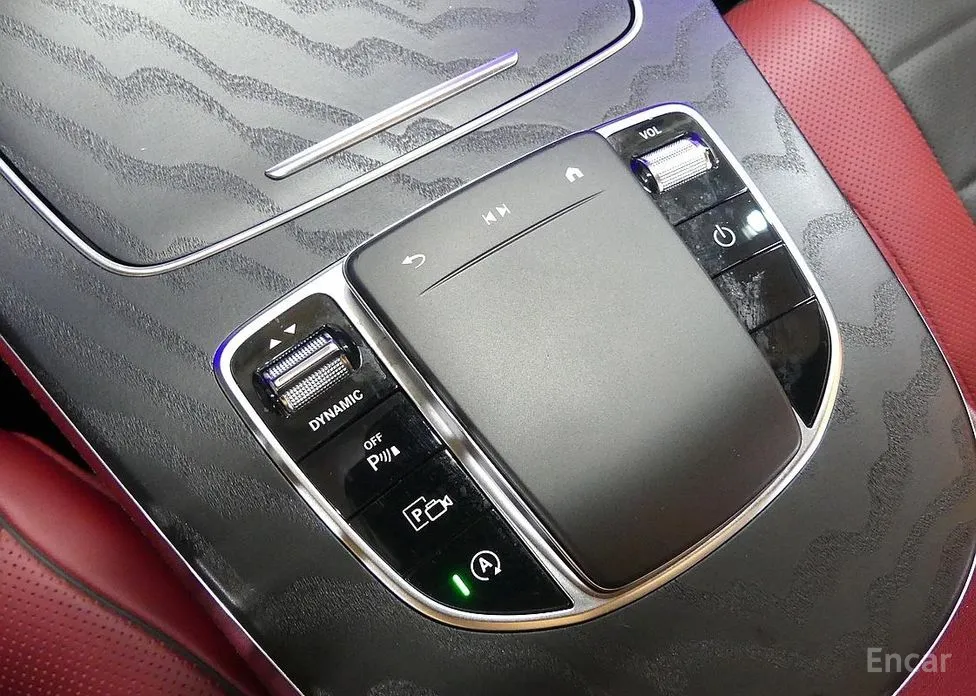 Фото 17 - Mercedes-Benz CLS-Class