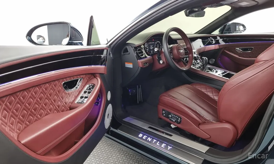 Фото 10 - Bentley Continental GT