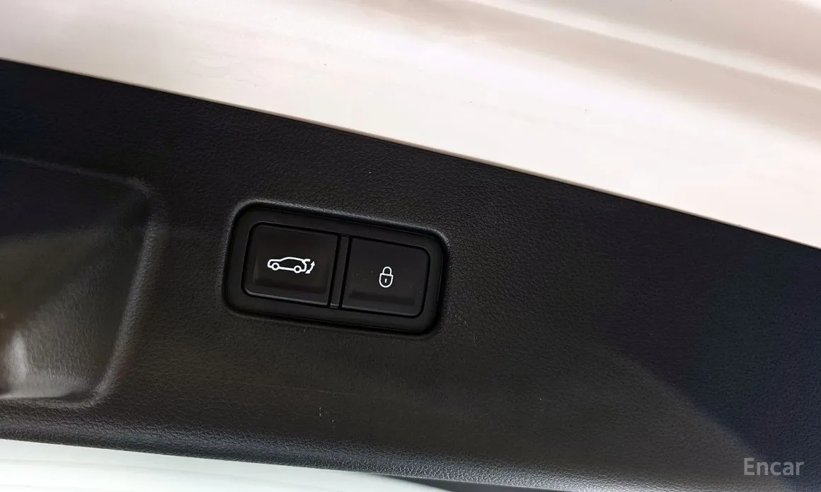 Фото 20 - Genesis GV60