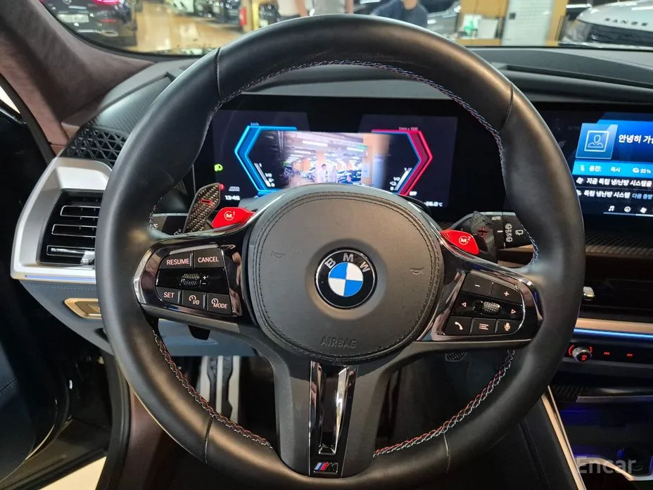 Фото 14 - BMW XM