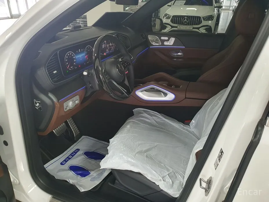 Фото 13 - Mercedes-Benz GLS-Class