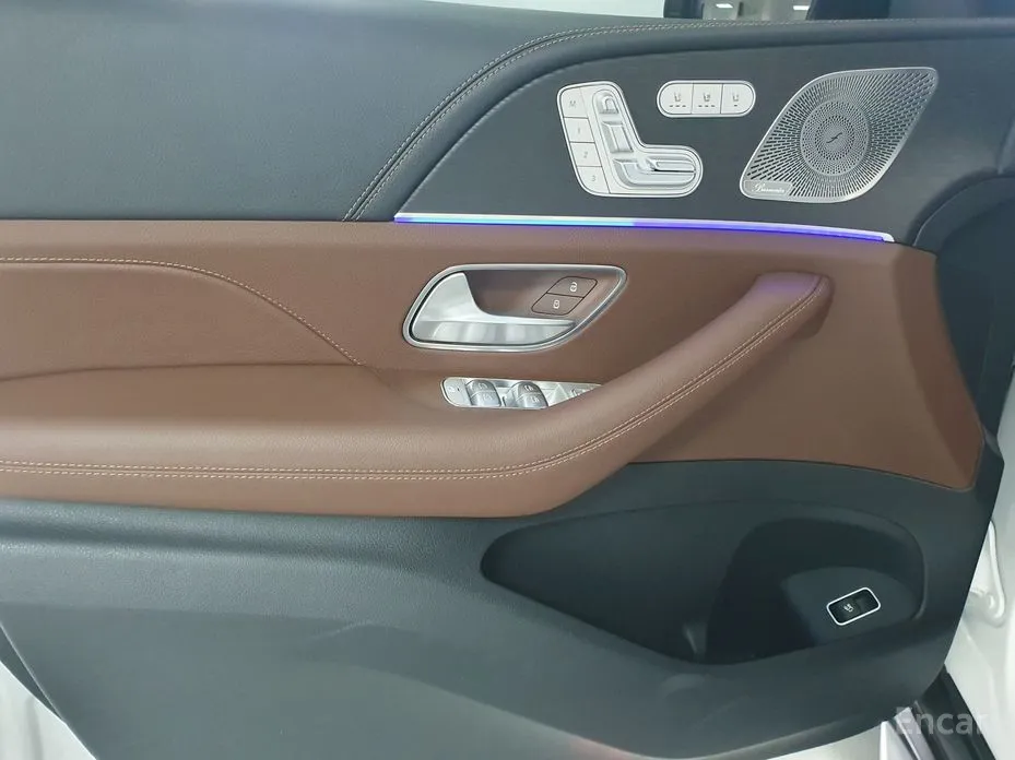 Фото 15 - Mercedes-Benz GLS-Class