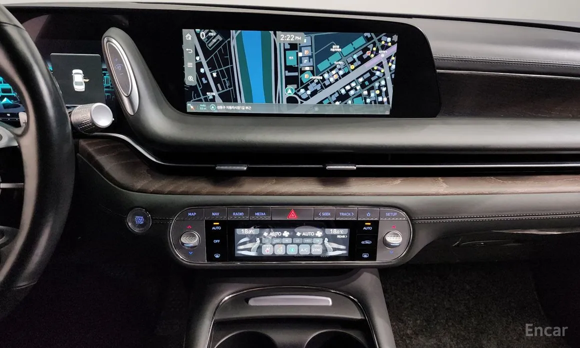 Фото 14 - Genesis G90