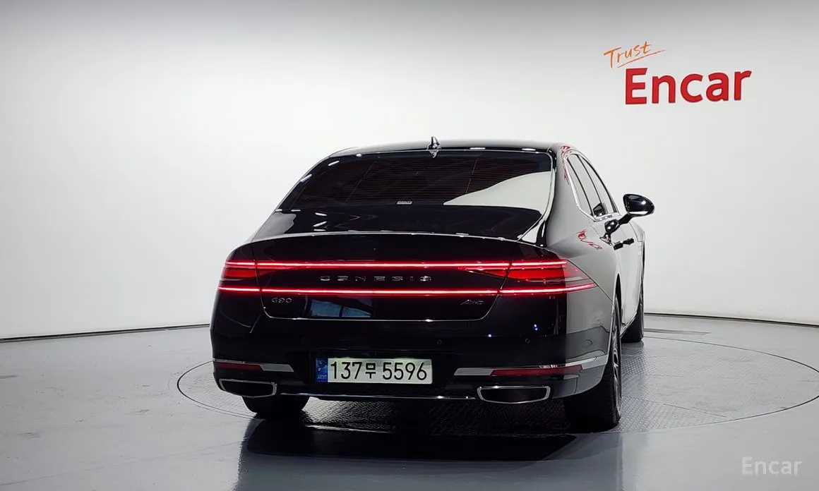 Фото 4 - Genesis G90