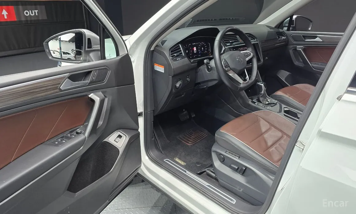 Фото 11 - Volkswagen Tiguan