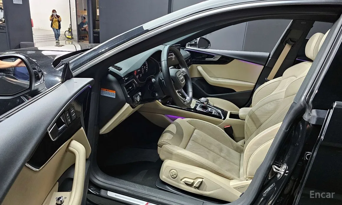 Фото 10 - Audi A5