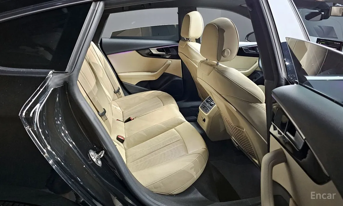 Фото 12 - Audi A5