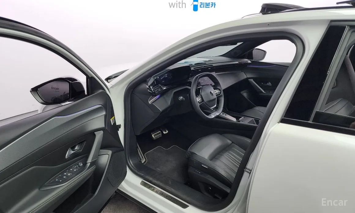 Фото 11 - Peugeot 408