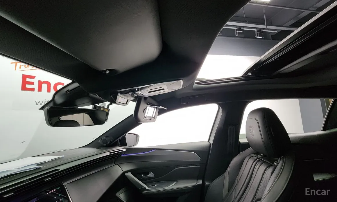 Фото 19 - Peugeot 408