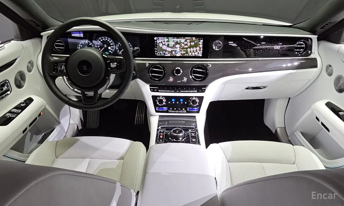 Фото 14 - Rolls-Royce Ghost