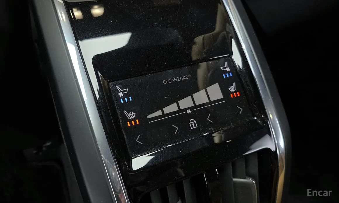 Фото 17 - Volvo S90