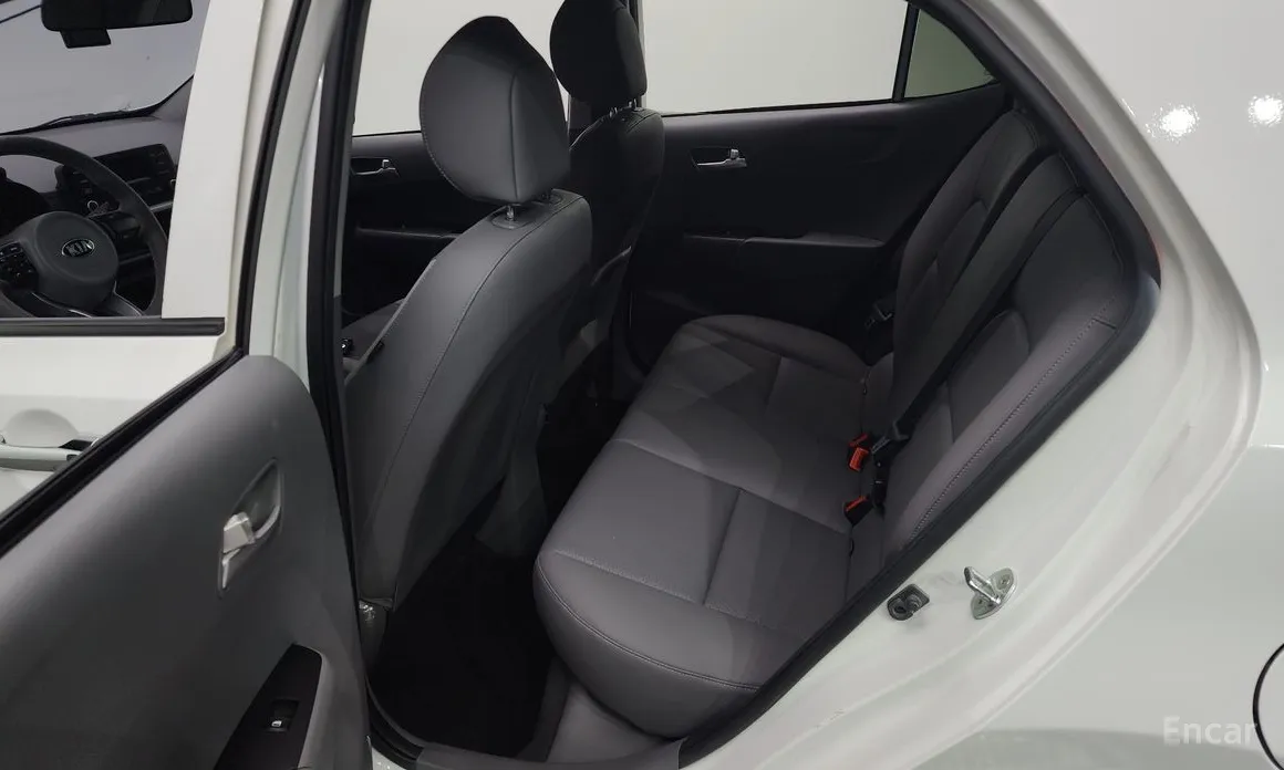 Фото 11 - Kia Morning