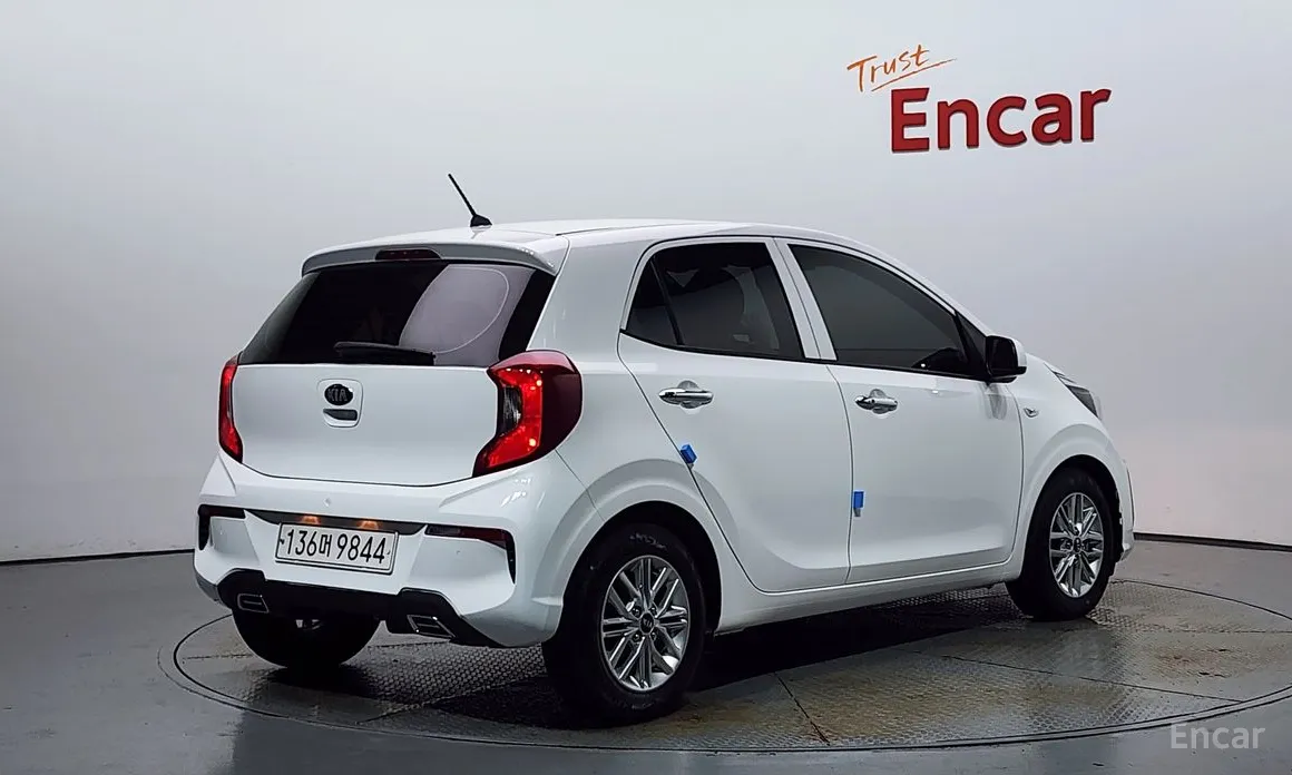 Фото 2 - Kia Morning